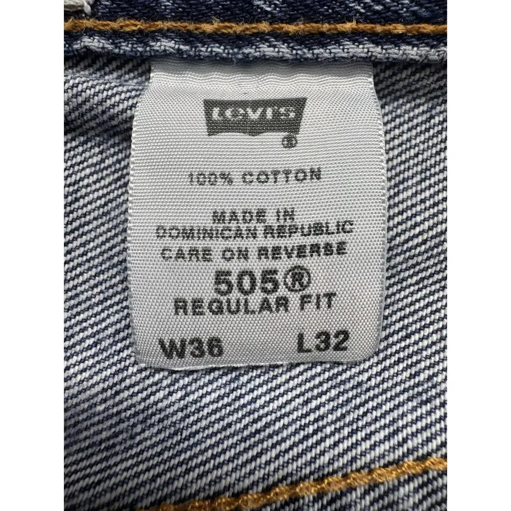 Levis 505 Regular Fit Straight Leg Vintage Denim Distressed Jeans Mens 36x32 Y2K